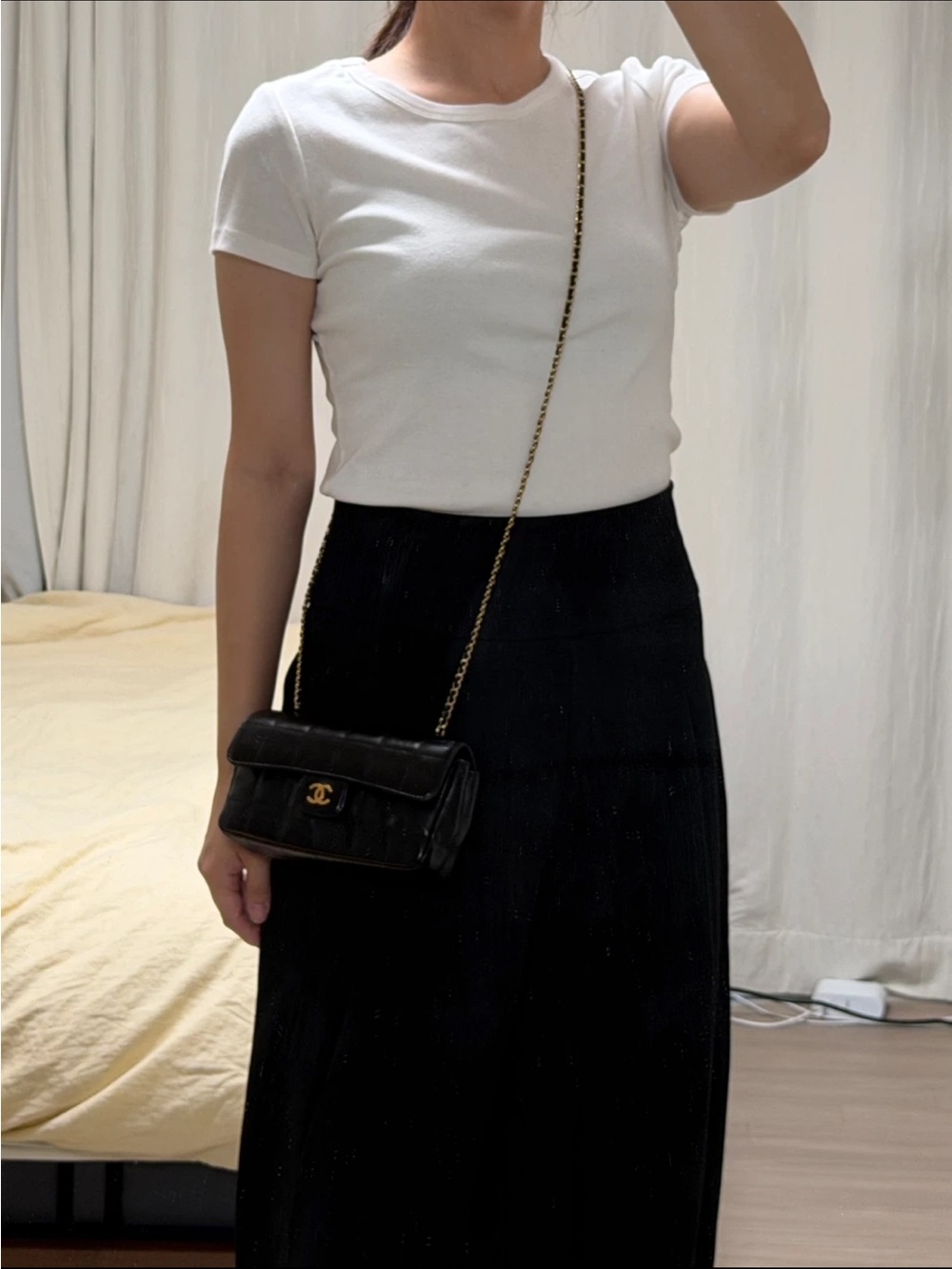 Chanel Vintage Black Lambskin Chain Shoulder Crossbody Bag - Picture 3 of 9